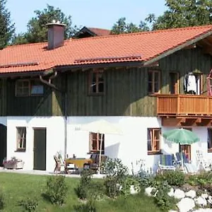 Karin Und Wolfgang Geistanger Apartment